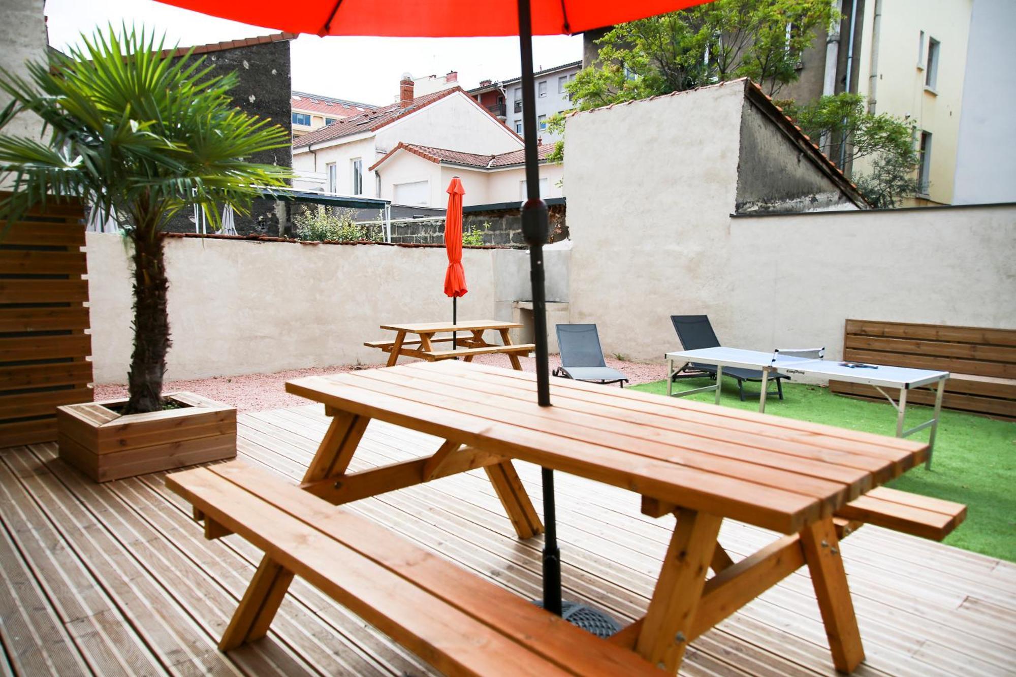 Maison Le Gratte Ciel - Seminaire Ou Famille, Salle De Reunion, 8 Clim, Jardin & Salle De Sport Villa Villeurbanne