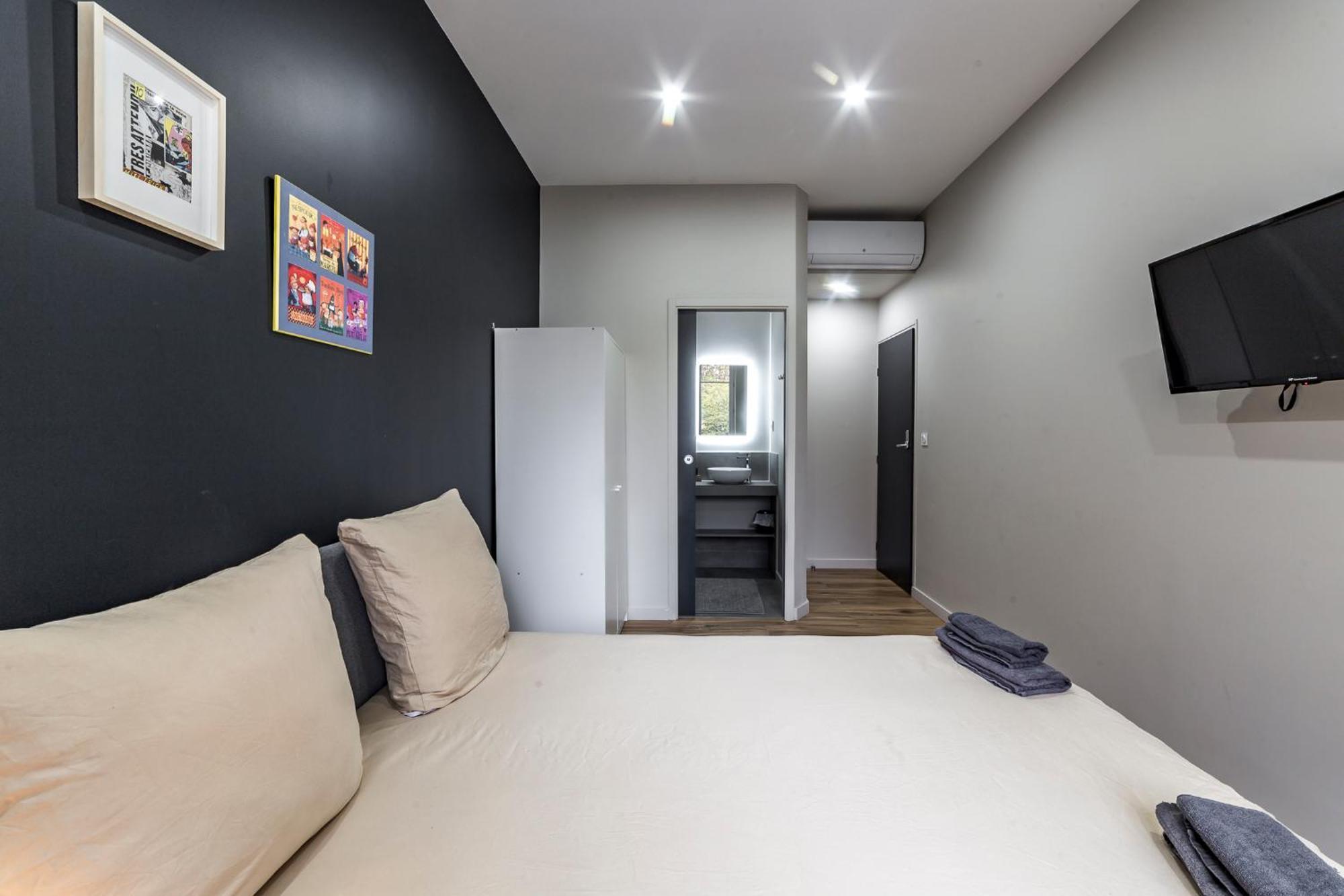 Maison Le Gratte Ciel - Seminaire Ou Famille, Salle De Reunion, 8 Clim, Jardin & Salle De Sport * Villeurbanne
